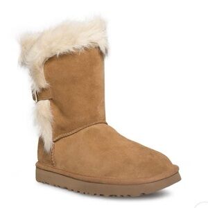 🆕 Women’s UGG DEENA CHESTNUT BOOTS. Size 10. NIB